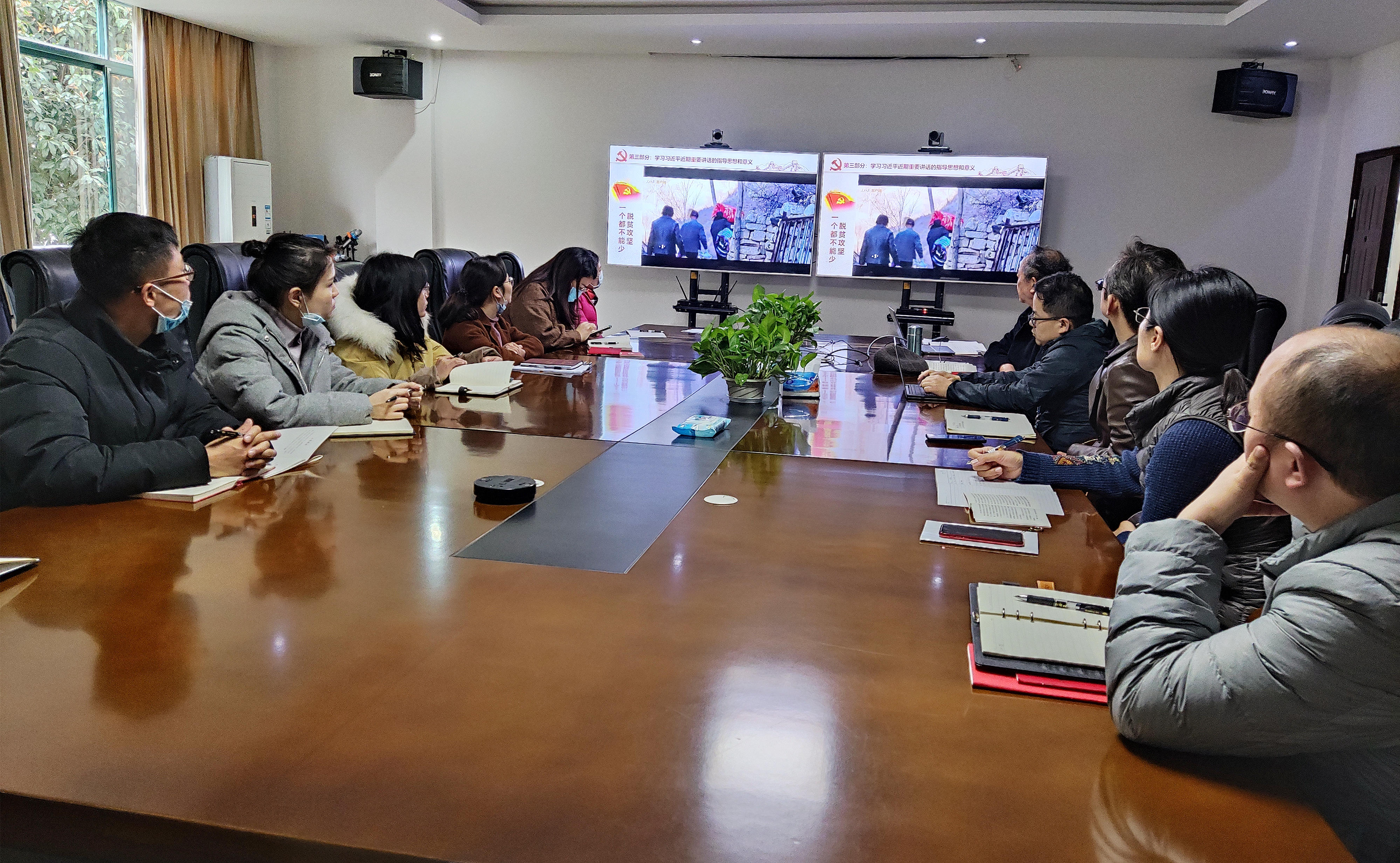 112511117.jpg 112511117.jpg